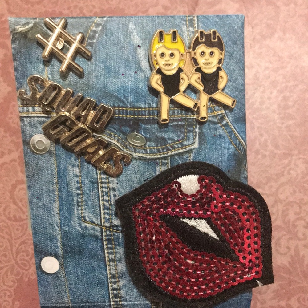 Pin set